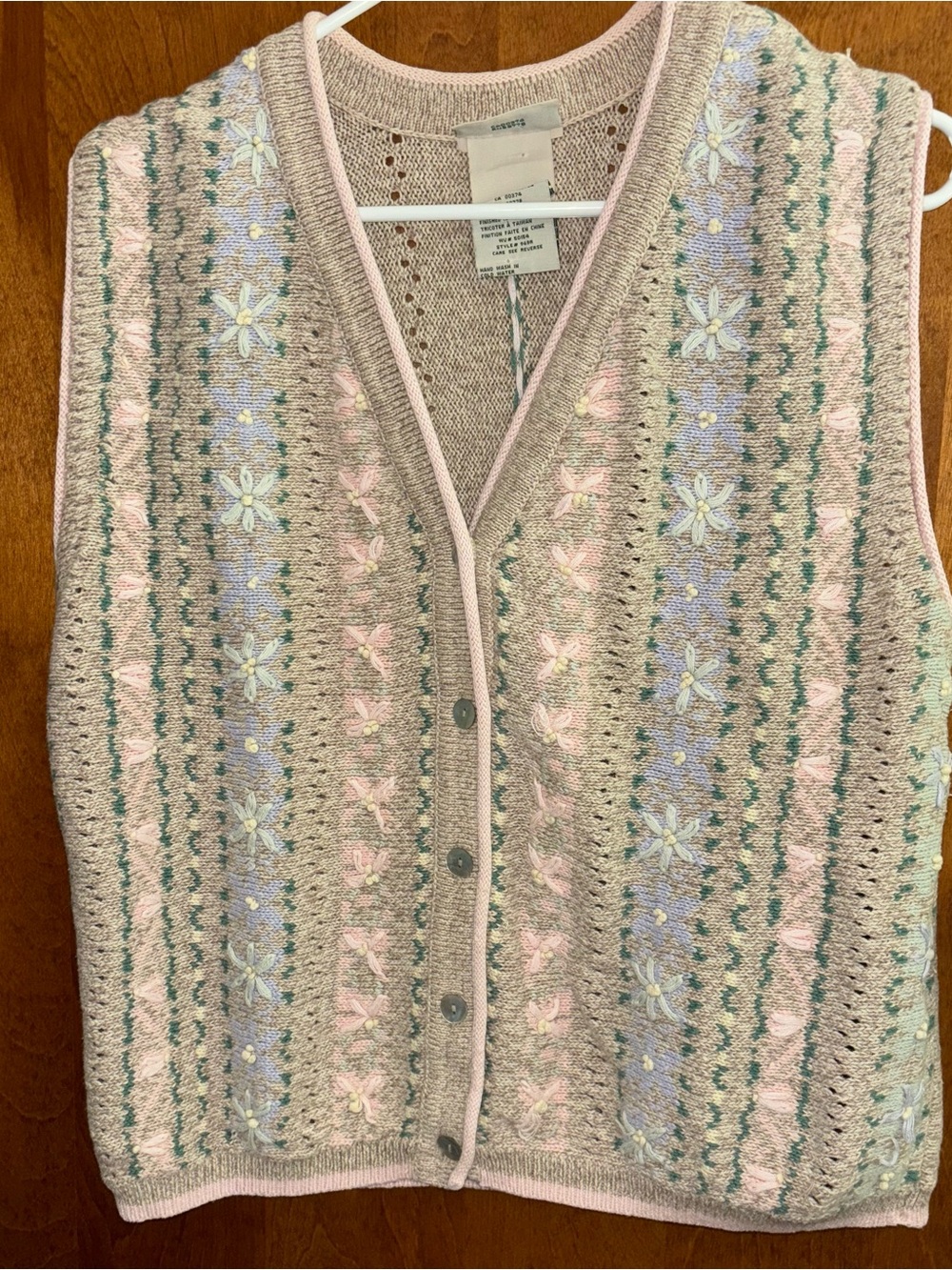 Northern Reflections Pastel Beige Pink Floral Knit Button-Front Vest